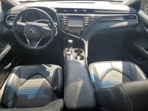4T1B11HK3JU152443 2018 TOYOTA CAMRY - Image 8