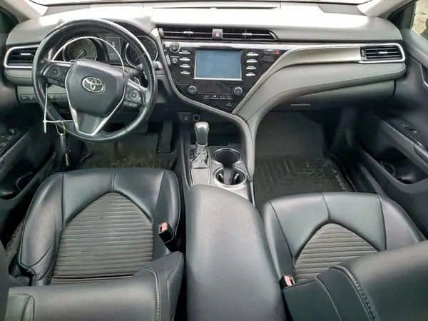 4T1B11HK3JU157769 2018 TOYOTA CAMRY - Image 8