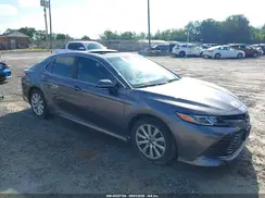 4T1B11HK3JU504646 2018 TOYOTA CAMRY