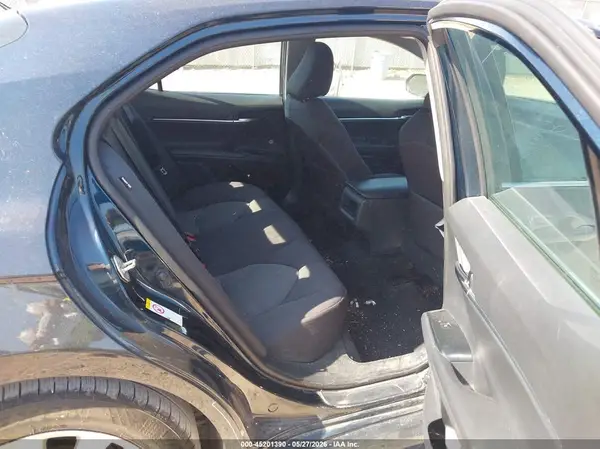 4T1B11HK3JU509622 2018 TOYOTA CAMRY - Image 8