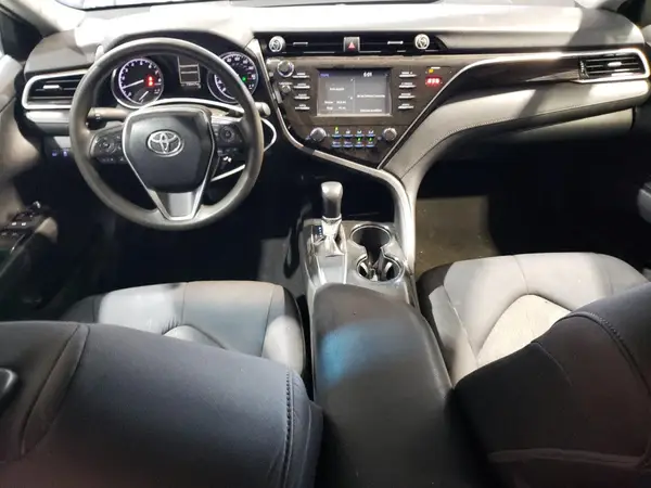 4T1B11HK3JU513069 2018 TOYOTA CAMRY - Image 8