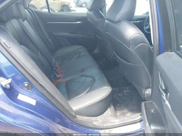 4T1B11HK3JU513086 2018 TOYOTA CAMRY - Image 8