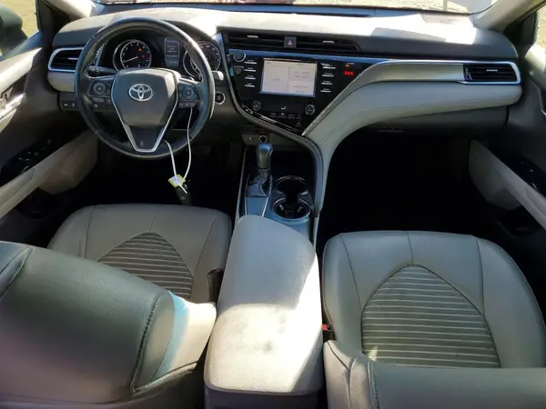 4T1B11HK3JU513508 2018 TOYOTA CAMRY - Image 8