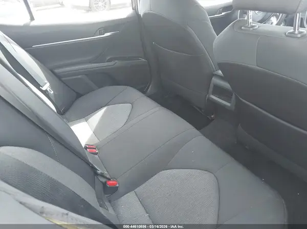 4T1B11HK3JU523827 2018 TOYOTA CAMRY - Image 8