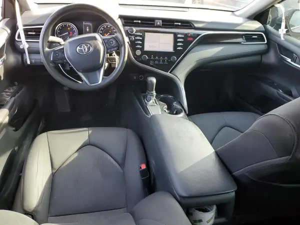 4T1B11HK3JU525027 2018 TOYOTA CAMRY - Image 8