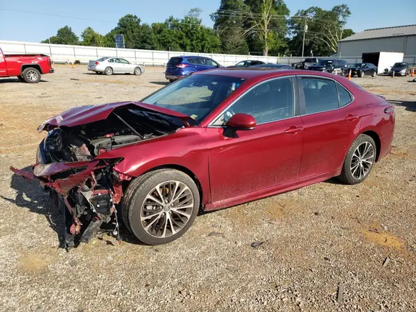 4T1B11HK3JU526436 2018 TOYOTA CAMRY - Image 1