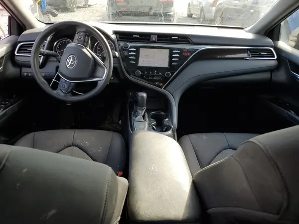 4T1B11HK3JU529630 2018 TOYOTA CAMRY - Image 8