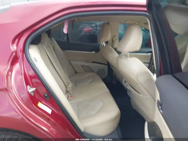 4T1B11HK3JU534651 2018 TOYOTA CAMRY - Image 8