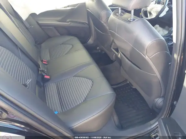 4T1B11HK3JU536495 2018 TOYOTA CAMRY - Image 8