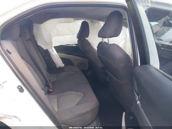 4T1B11HK3JU537212 2018 TOYOTA CAMRY - Image 8
