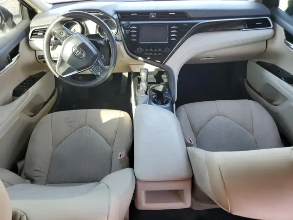 4T1B11HK3JU538196 2018 TOYOTA CAMRY - Image 8