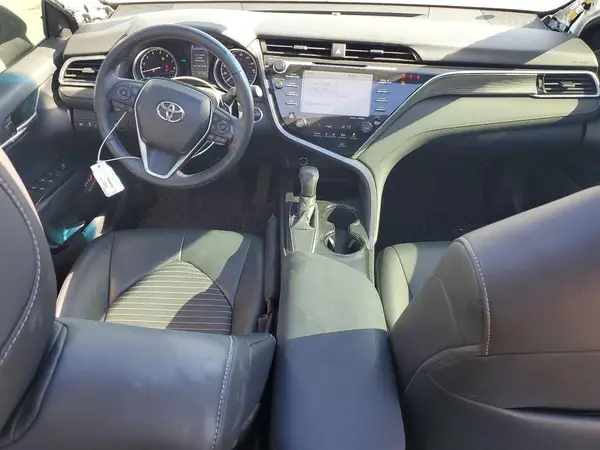 4T1B11HK3JU540899 2018 TOYOTA CAMRY - Image 8