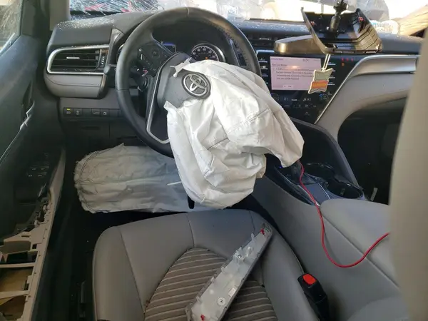 4T1B11HK3JU547741 2018 TOYOTA CAMRY - Image 8