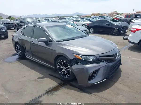 4T1B11HK3JU552227 2018 TOYOTA CAMRY - Image 1