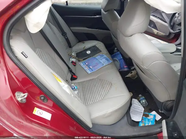 4T1B11HK3JU553992 2018 TOYOTA CAMRY - Image 8