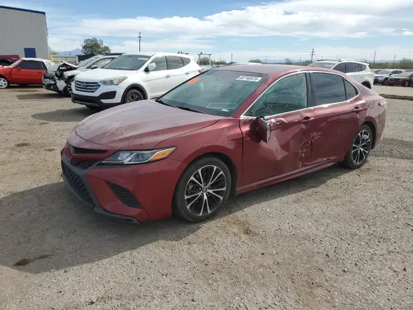 4T1B11HK3JU556066 2018 TOYOTA CAMRY - Image 1