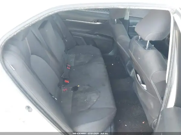 4T1B11HK3JU557007 2018 TOYOTA CAMRY - Image 8