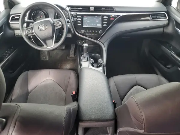4T1B11HK3JU562417 2018 TOYOTA CAMRY - Image 8