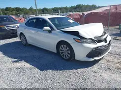 4T1B11HK3JU565124 2018 TOYOTA CAMRY