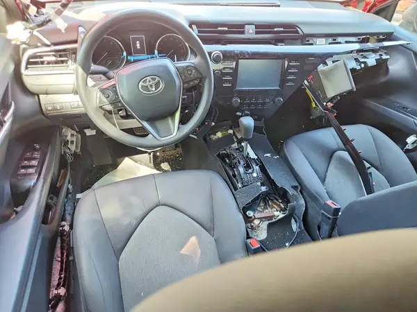 4T1B11HK3JU567942 2018 TOYOTA CAMRY - Image 8
