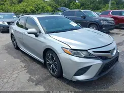 4T1B11HK3JU570498 2018 TOYOTA CAMRY