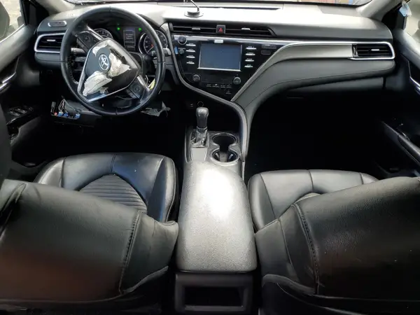 4T1B11HK3JU577127 2018 TOYOTA CAMRY - Image 8