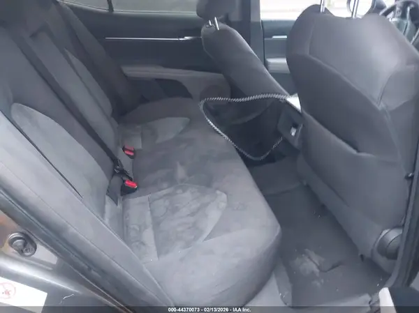 4T1B11HK3JU577449 2018 TOYOTA CAMRY - Image 8