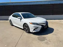 4T1B11HK3JU579458 2018 TOYOTA CAMRY