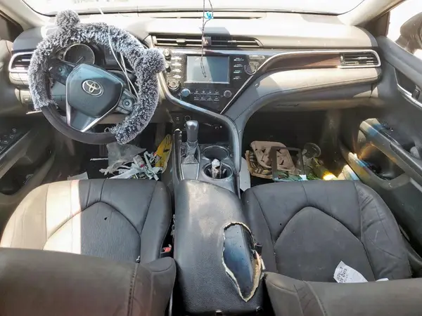4T1B11HK3JU590816 2018 TOYOTA CAMRY - Image 8
