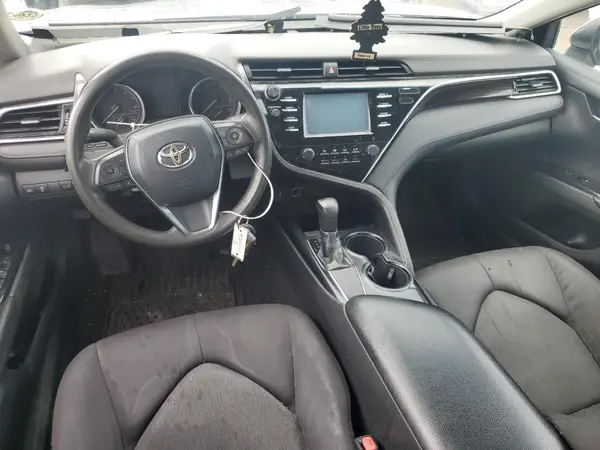 4T1B11HK3JU591982 2018 TOYOTA CAMRY - Image 8