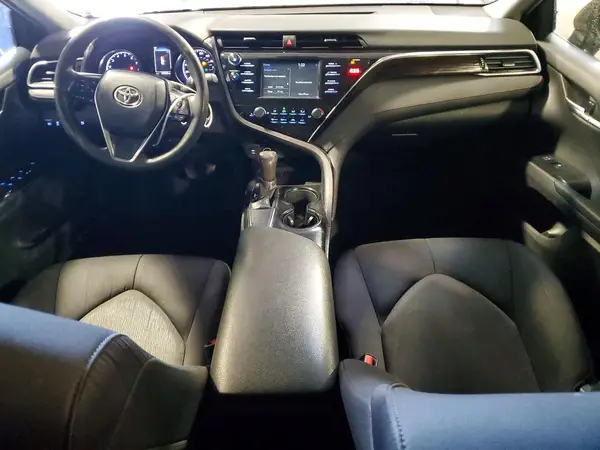 4T1B11HK3JU593067 2018 TOYOTA CAMRY - Image 8