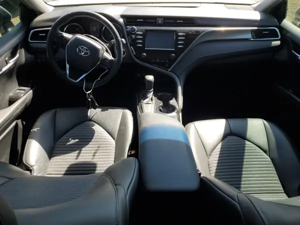 4T1B11HK3JU597734 2018 TOYOTA CAMRY - Image 8