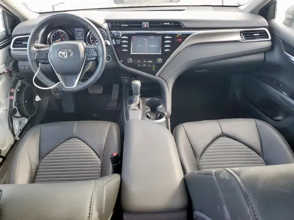 4T1B11HK3JU599564 2018 TOYOTA CAMRY - Image 8