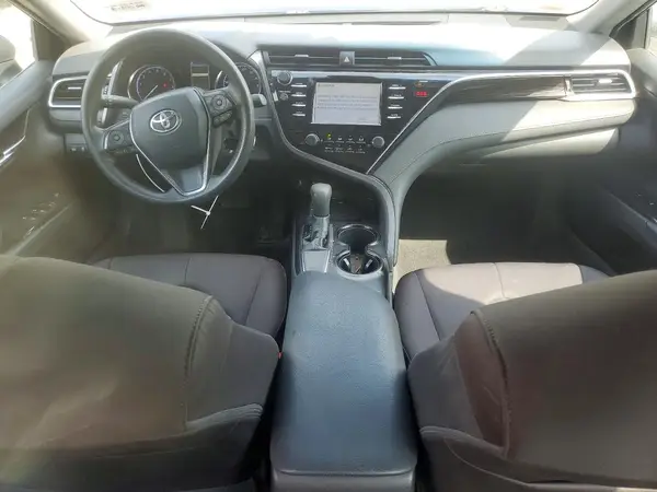 4T1B11HK3JU601748 2018 TOYOTA CAMRY - Image 8