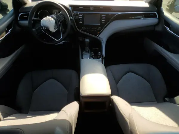 4T1B11HK3JU604763 2018 TOYOTA CAMRY - Image 8