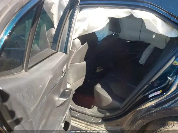 4T1B11HK3JU606397 2018 TOYOTA CAMRY - Image 8