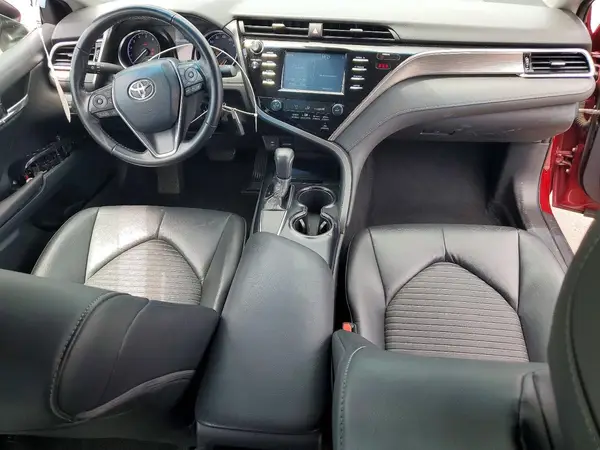 4T1B11HK3JU615231 2018 TOYOTA CAMRY - Image 8