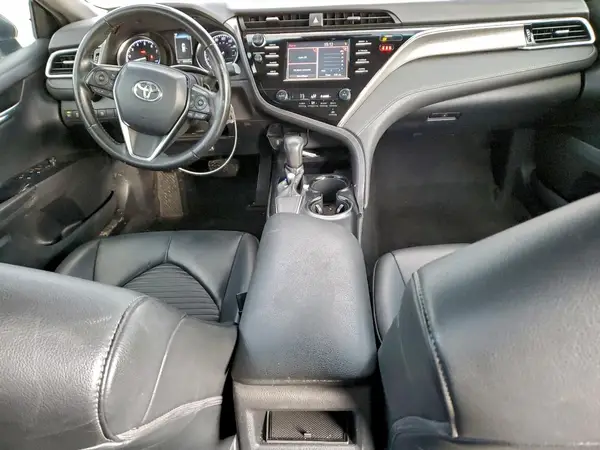 4T1B11HK3JU616251 2018 TOYOTA CAMRY - Image 8