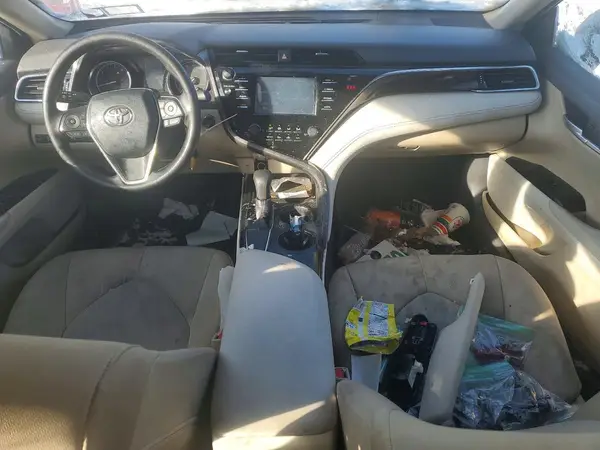 4T1B11HK3JU616668 2018 TOYOTA CAMRY - Image 8