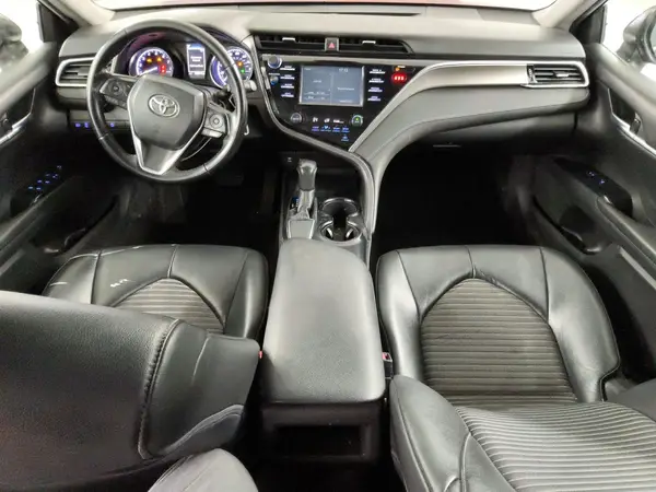 4T1B11HK3JU616749 2018 TOYOTA CAMRY - Image 8