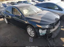 4T1B11HK3JU631963 2018 TOYOTA CAMRY