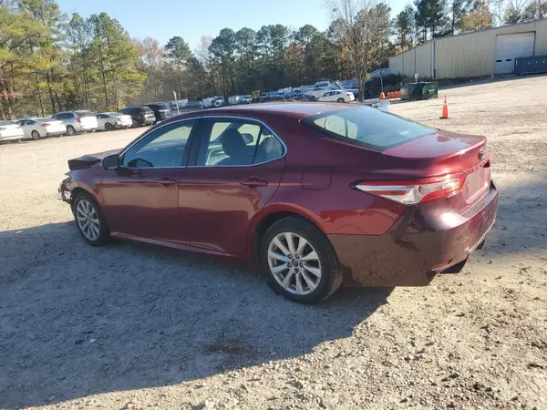 4T1B11HK3JU632191 2018 TOYOTA CAMRY - Image 2