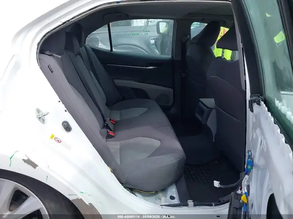 4T1B11HK3JU632756 2018 TOYOTA CAMRY - Image 8