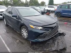 4T1B11HK3JU643322 2018 TOYOTA CAMRY