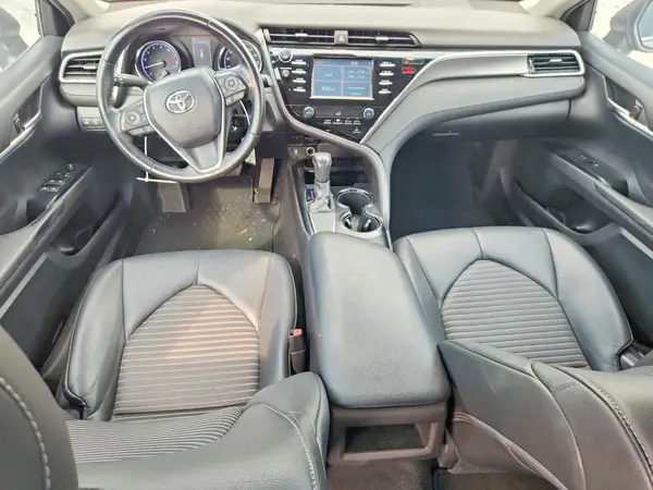 4T1B11HK3JU646947 2018 TOYOTA CAMRY - Image 8