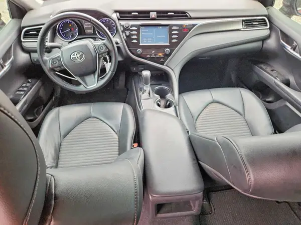 4T1B11HK3JU647452 2018 TOYOTA CAMRY - Image 8