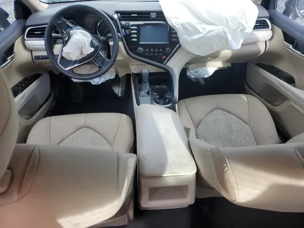 4T1B11HK3JU647709 2018 TOYOTA CAMRY - Image 8