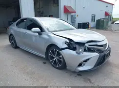 4T1B11HK3JU650383 2018 TOYOTA CAMRY