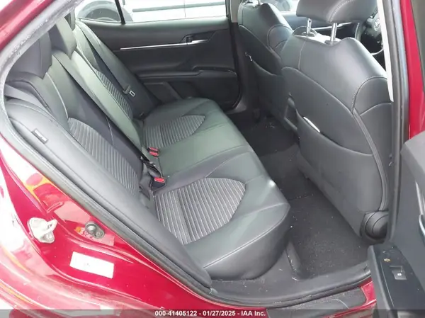 4T1B11HK3JU651887 2018 TOYOTA CAMRY - Image 8