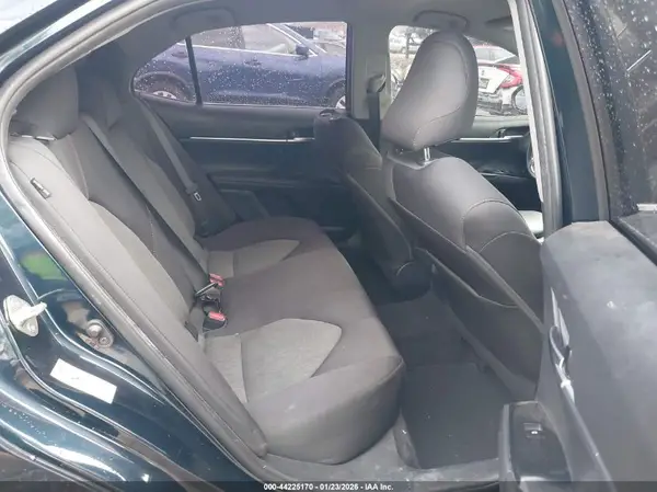 4T1B11HK3JU653669 2018 TOYOTA CAMRY - Image 8